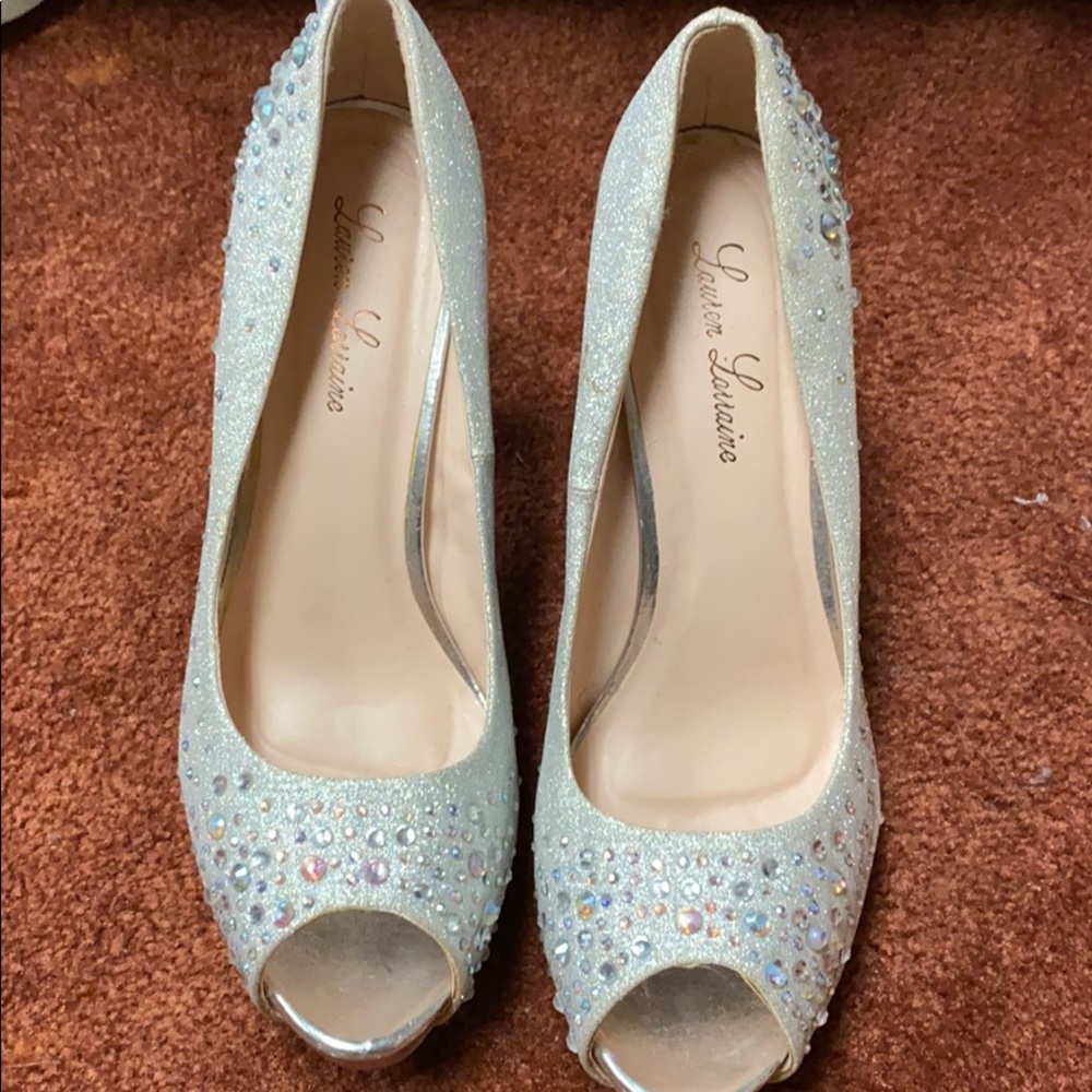 Lauren Lorraine peep toed heels size 10